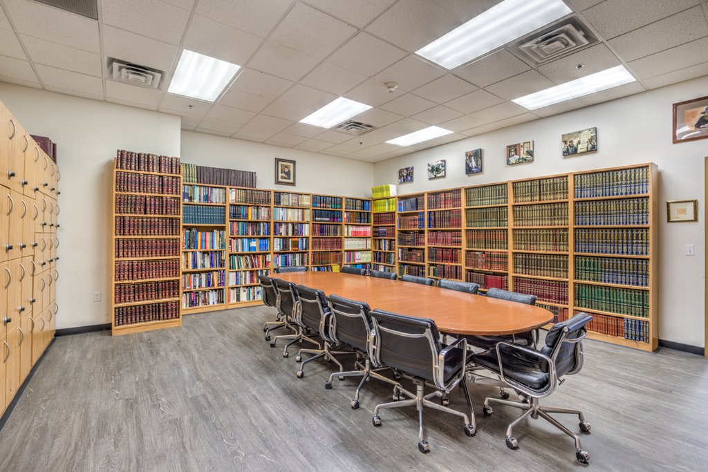 Chabad of Southern Nevada-17.jpg-SMALL