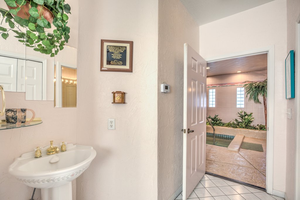 Chabad of Southern Nevada-33.jpg-SMALL