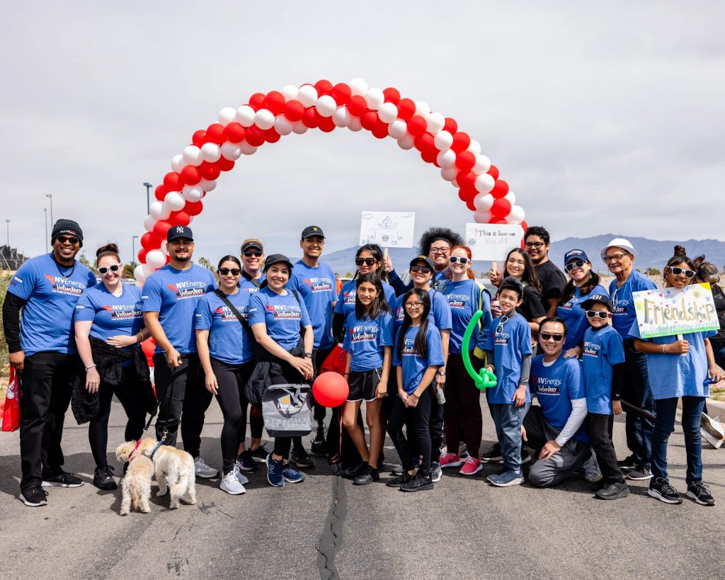 Friendship Circle Walk participants